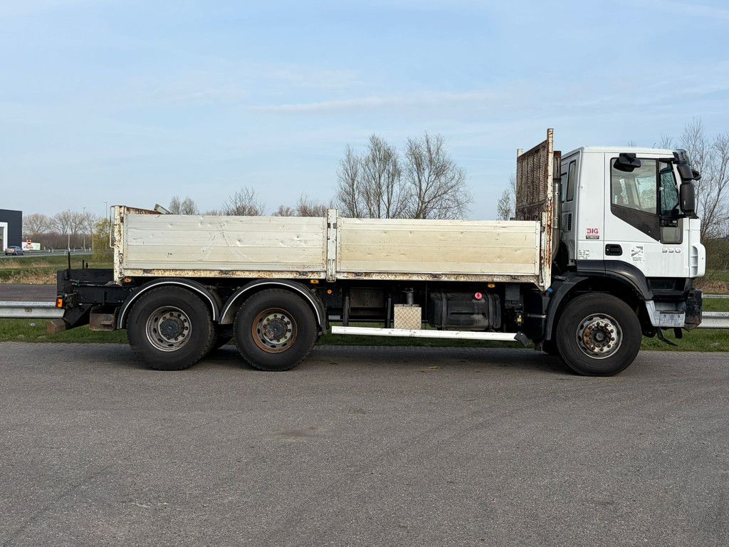 Iveco Trakker 330 6x4