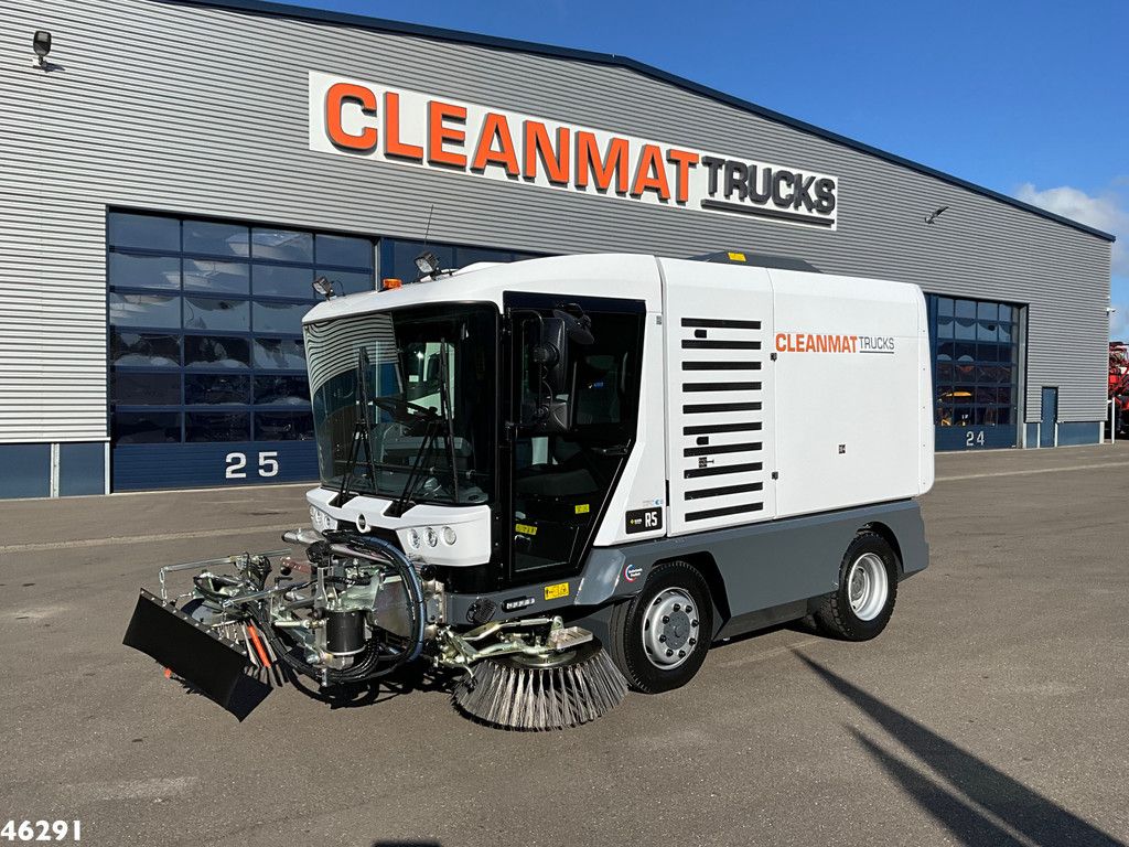 Ravo 540 Euro 6 with 3-rd brush