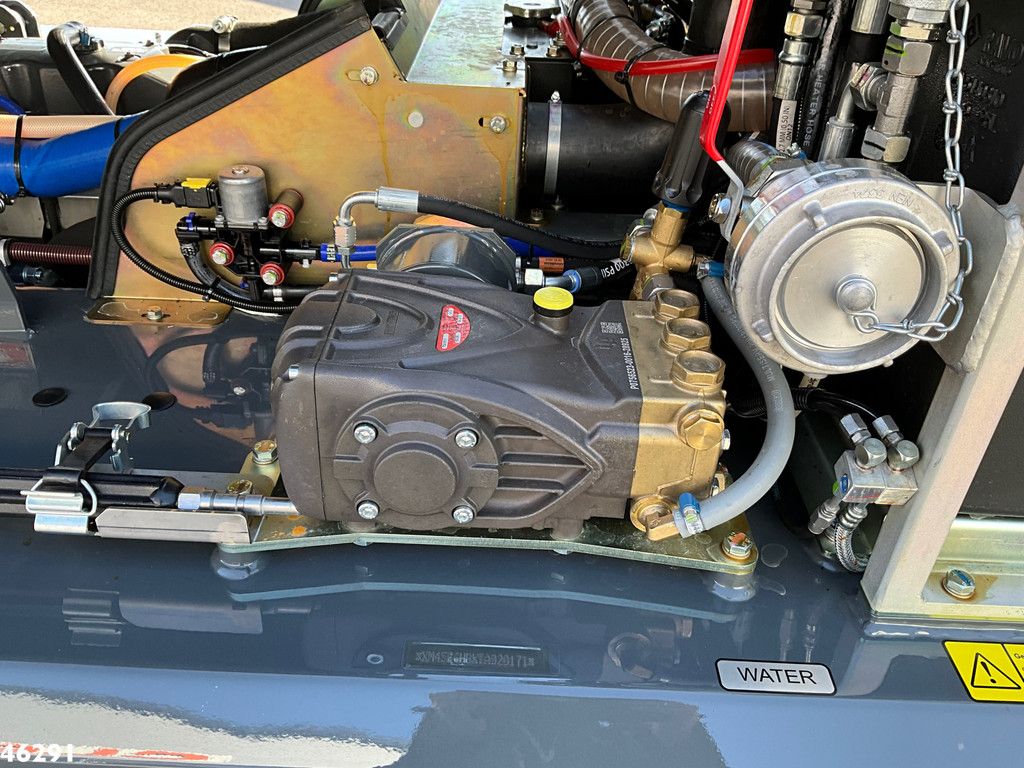 Ravo 540 Euro 6 with 3-rd brush