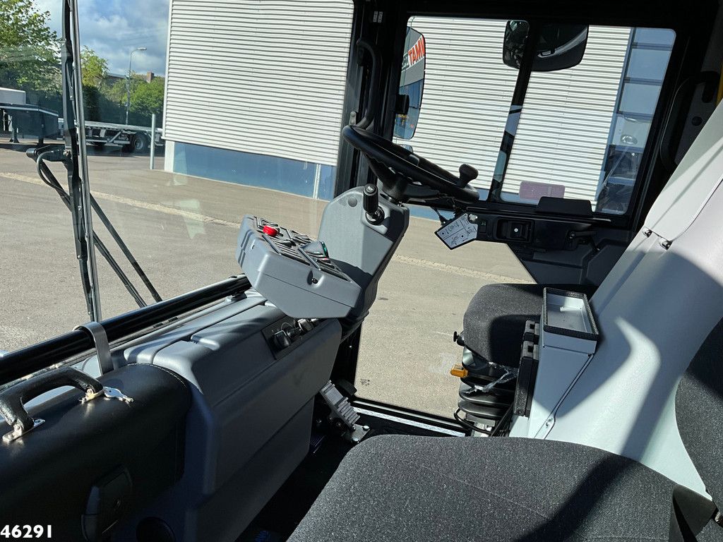 Ravo 540 Euro 6 with 3-rd brush