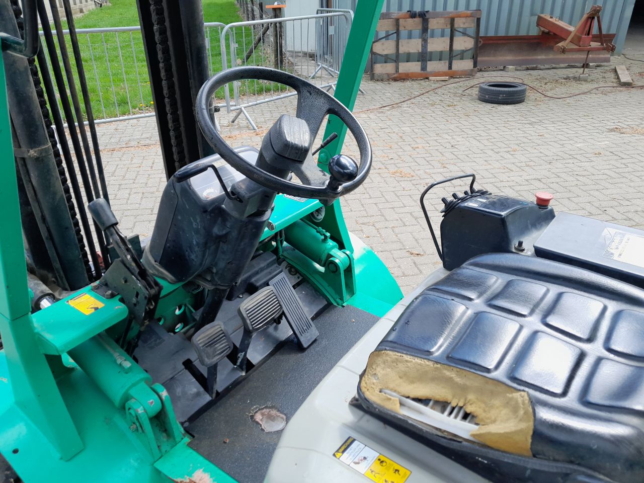 Mitsubishi FD35A (heftruck 3,5T)