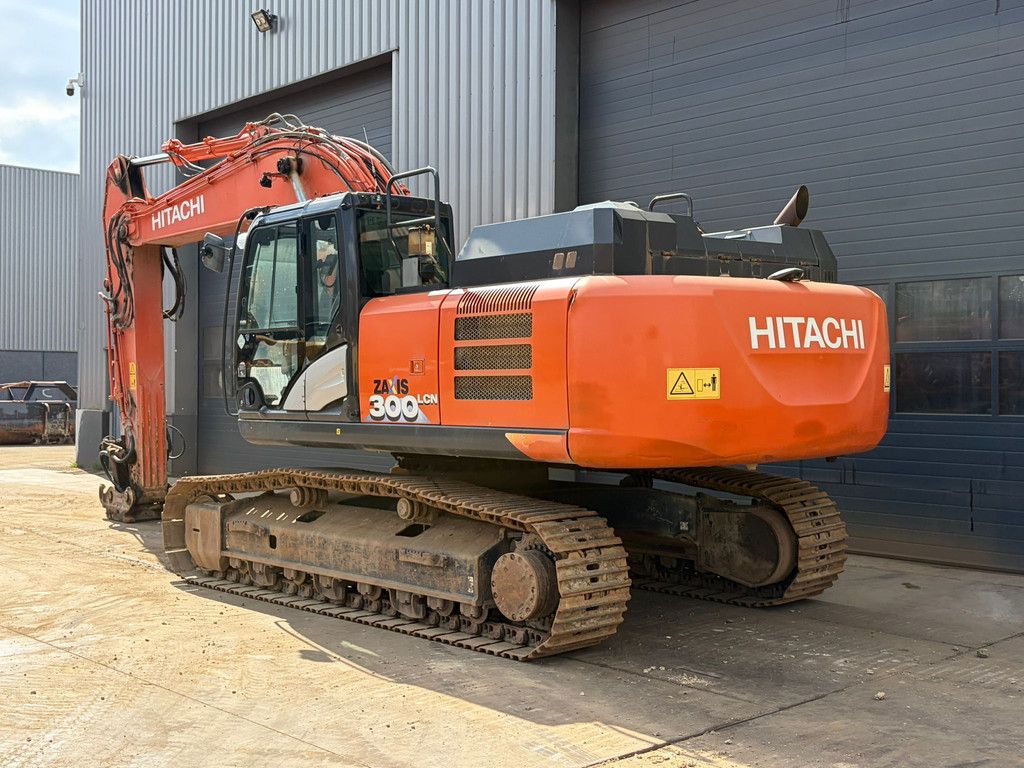 Hitachi ZX300LCN-6