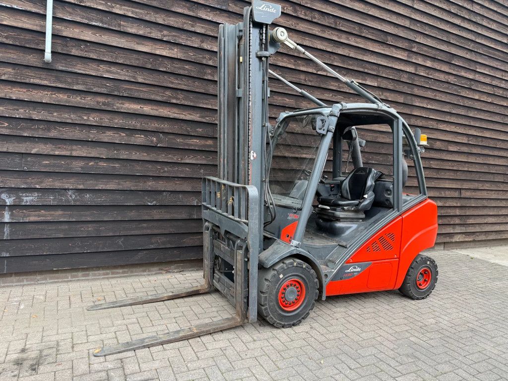 Linde diesel heftruck h30d-02