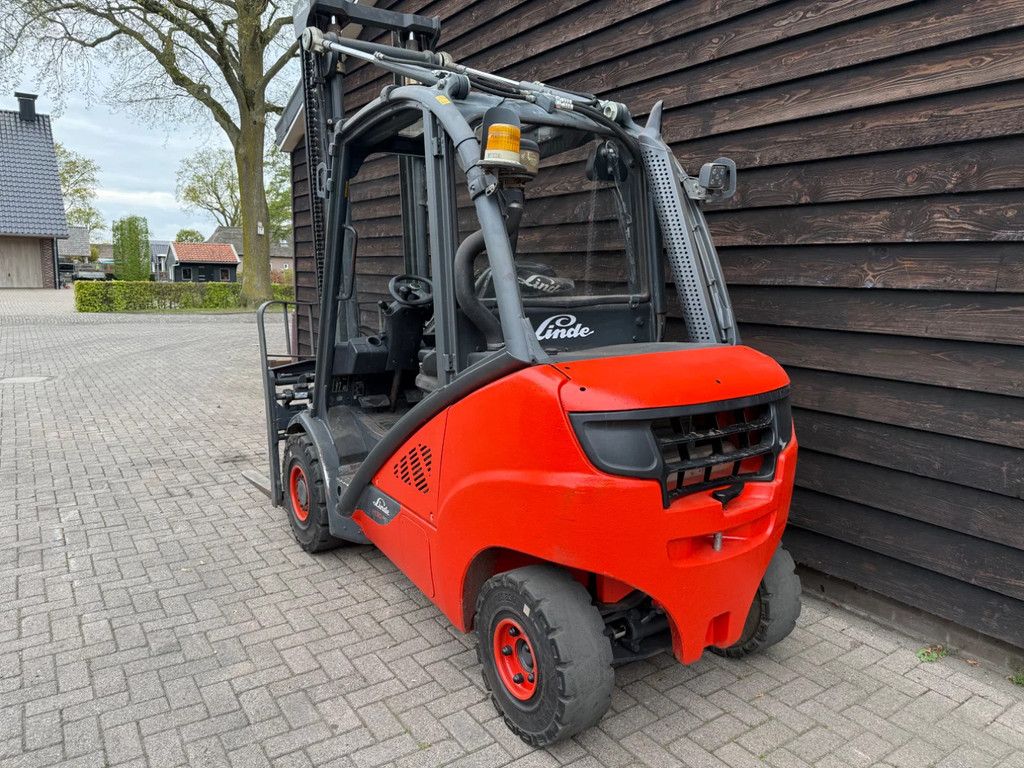Linde diesel heftruck h30d-02