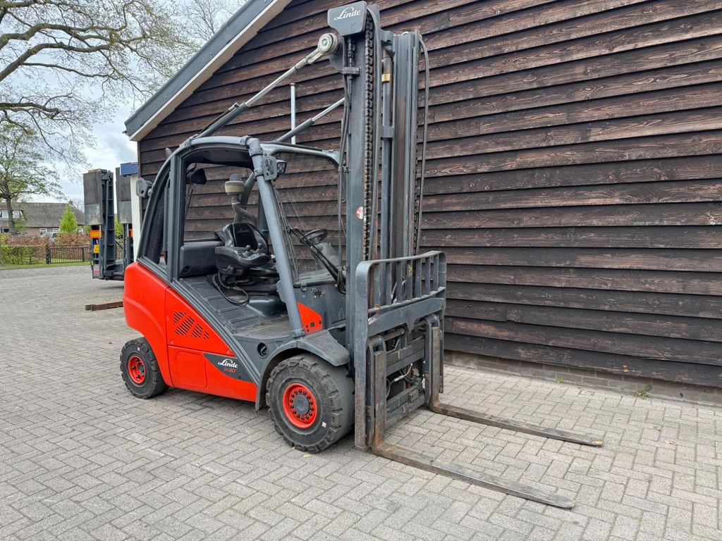 Linde diesel heftruck h30d-02