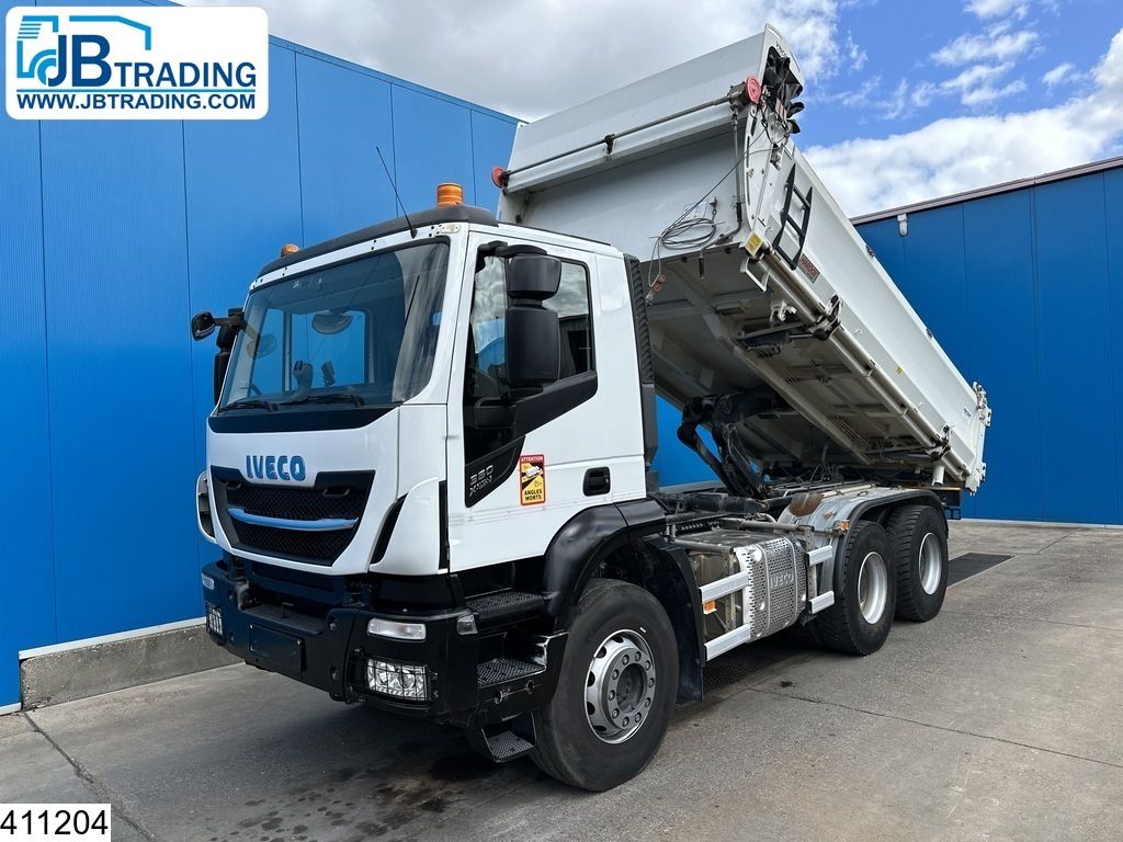 Iveco 260S36 8x4, EURO 6, Leaf spring