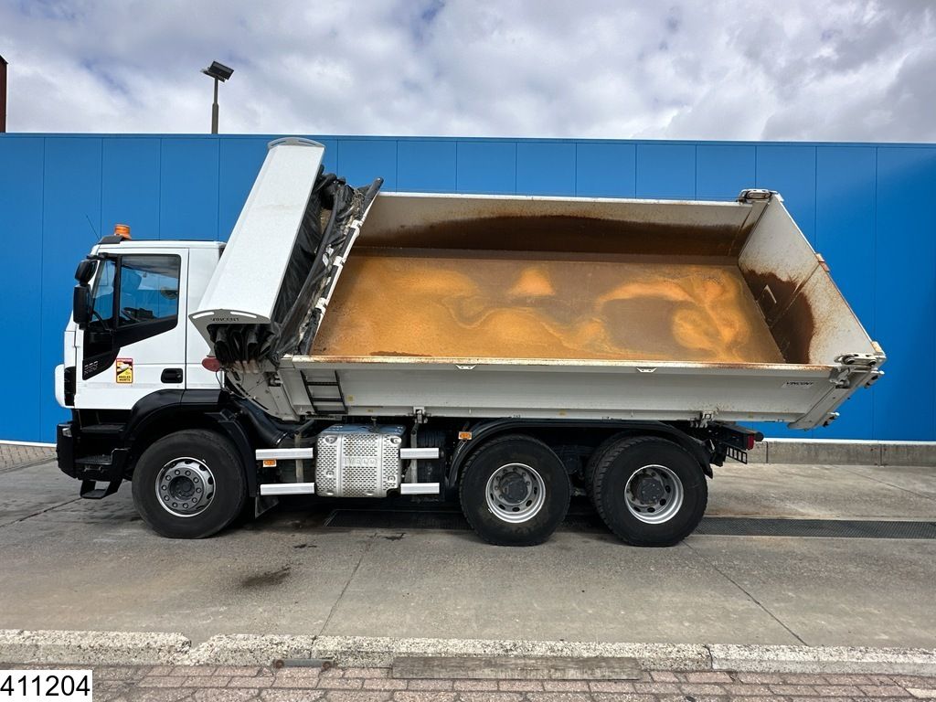 Iveco 260S36 8x4, EURO 6, Leaf spring