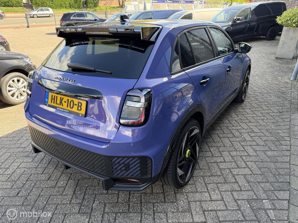 Fiat 600e Abarth Scorpionissima 54 kWh 20