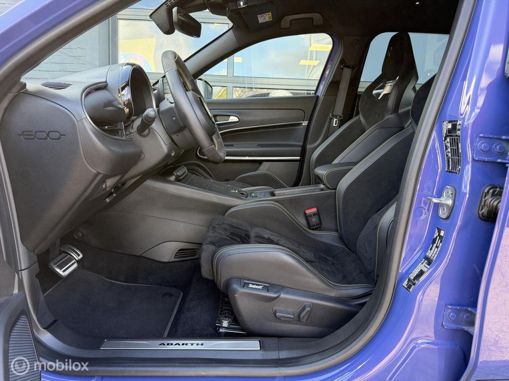 Fiat 600e Abarth Scorpionissima 54 kWh 20