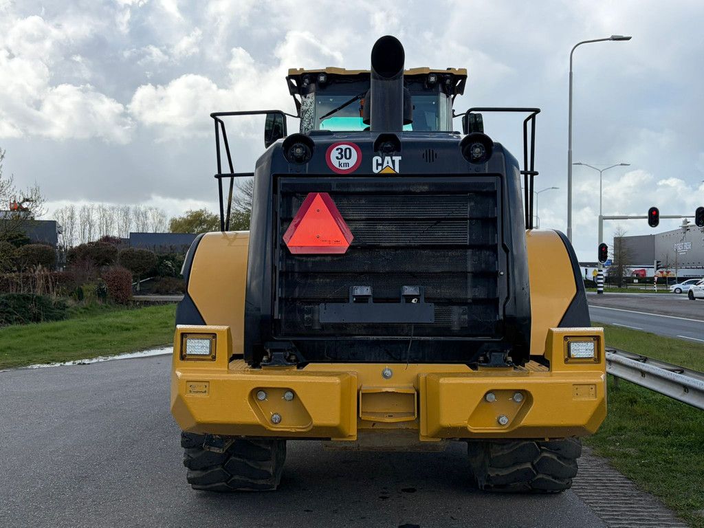 Caterpillar 966M