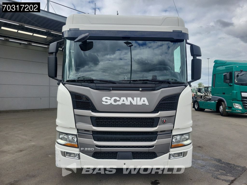 Scania P280 4X2