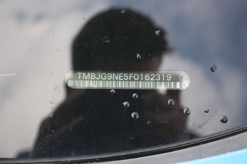 Station wagon Skoda OCTAVIA 1.6TDI Diesel 105hp 2015 (Margin)