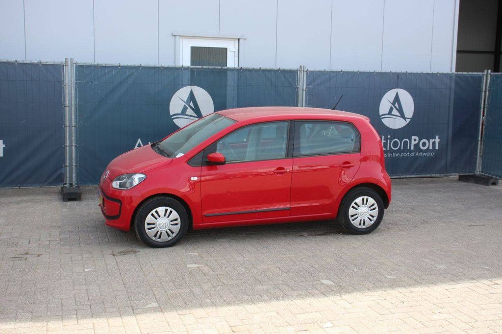 Personenauto Volkswagen UP Benzine 60pk 2013
