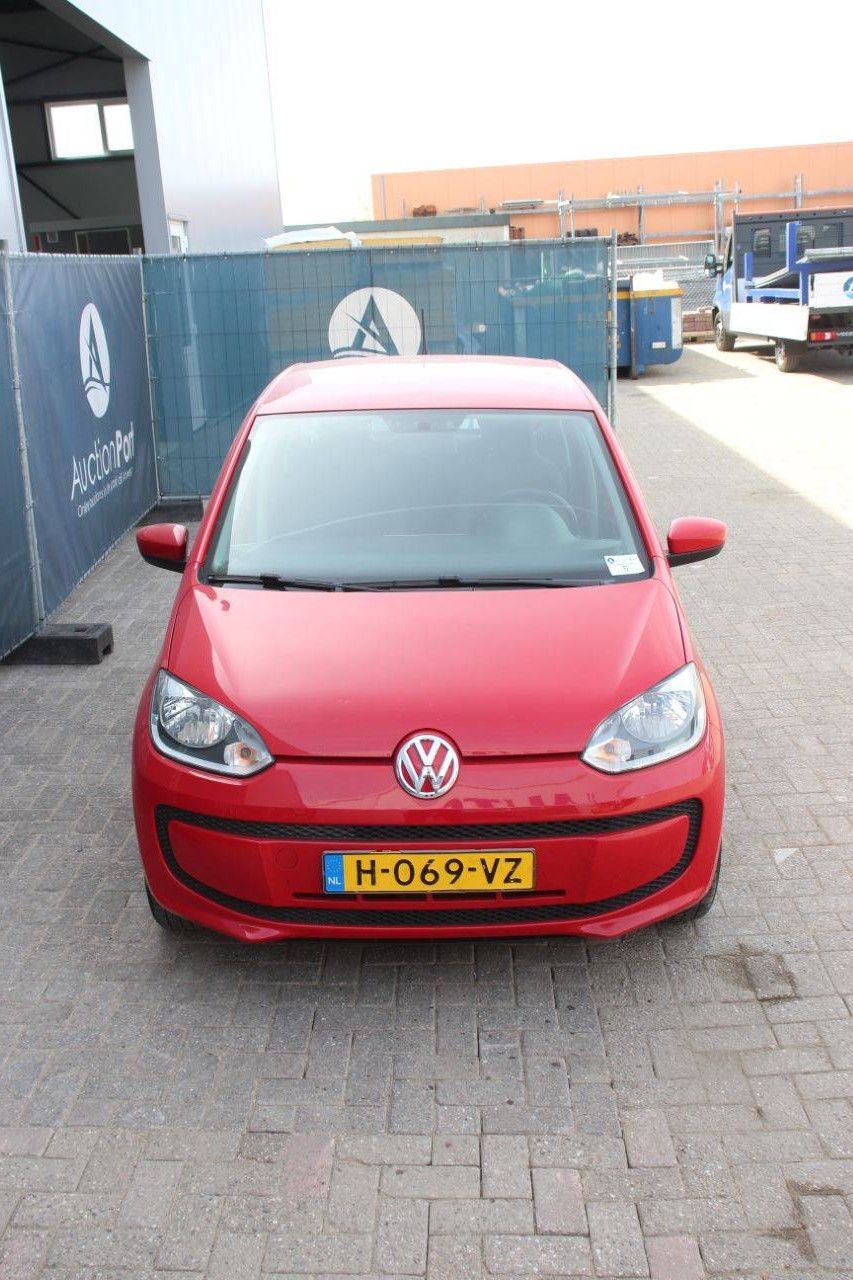 Personenauto Volkswagen UP Benzine 60pk 2013