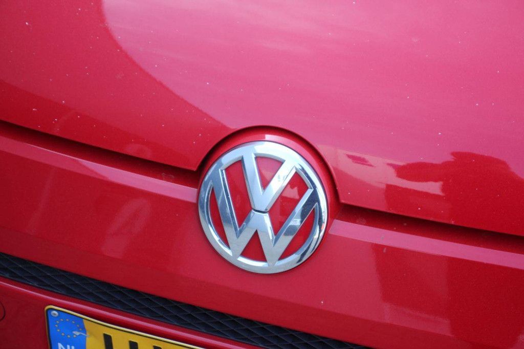 Personenauto Volkswagen move up! BMT 4-deurs Benzine 60pk 2015