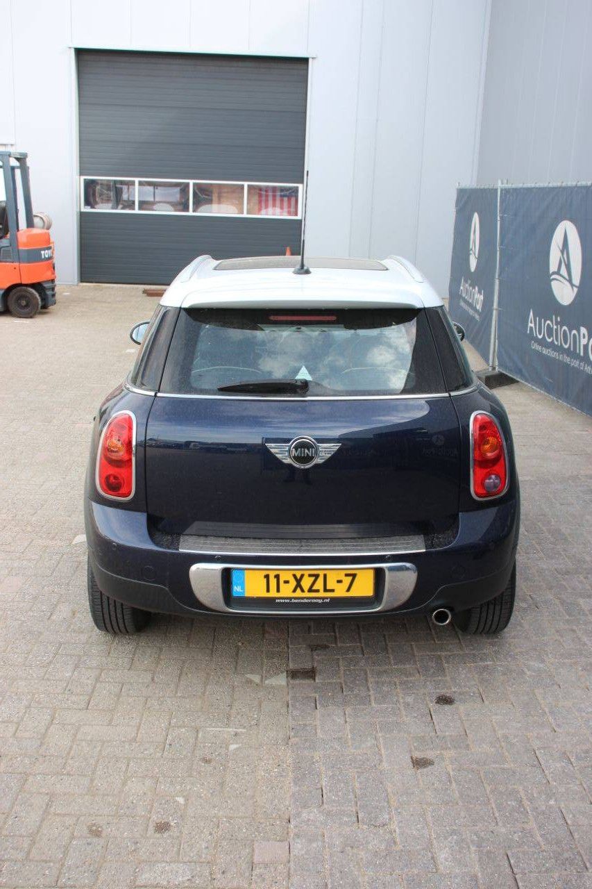 Passenger car Mini Mini Petrol 123hp 2012 (Margin)