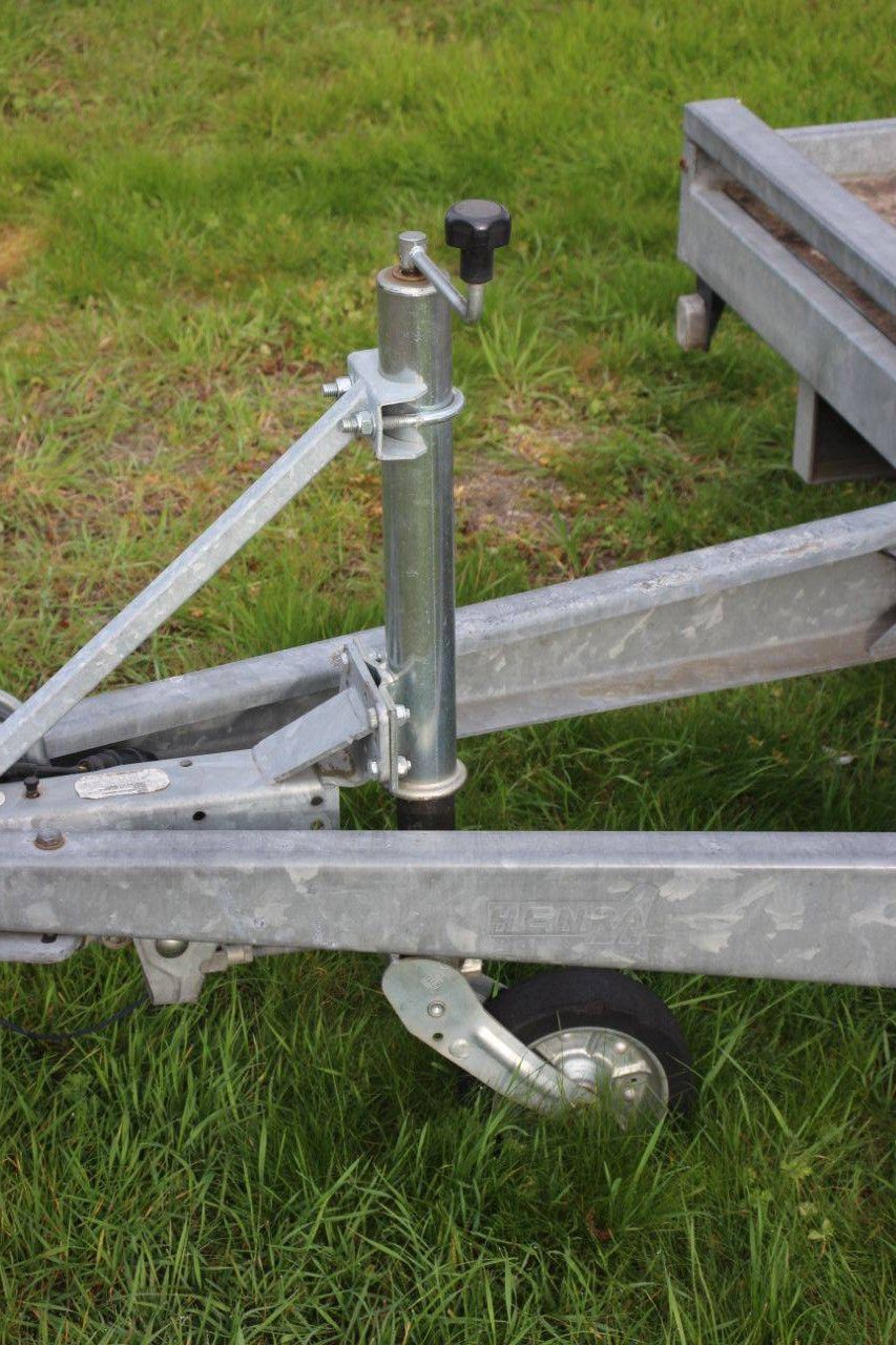 Henra AT20 2004 Pritschenanhänger