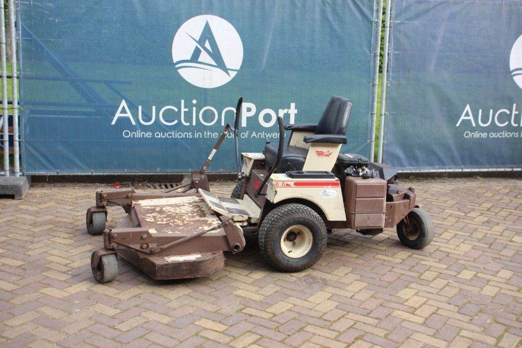 Grasshopper Zero-Turn-Aufsitzmäher, Benzin, 16 PS