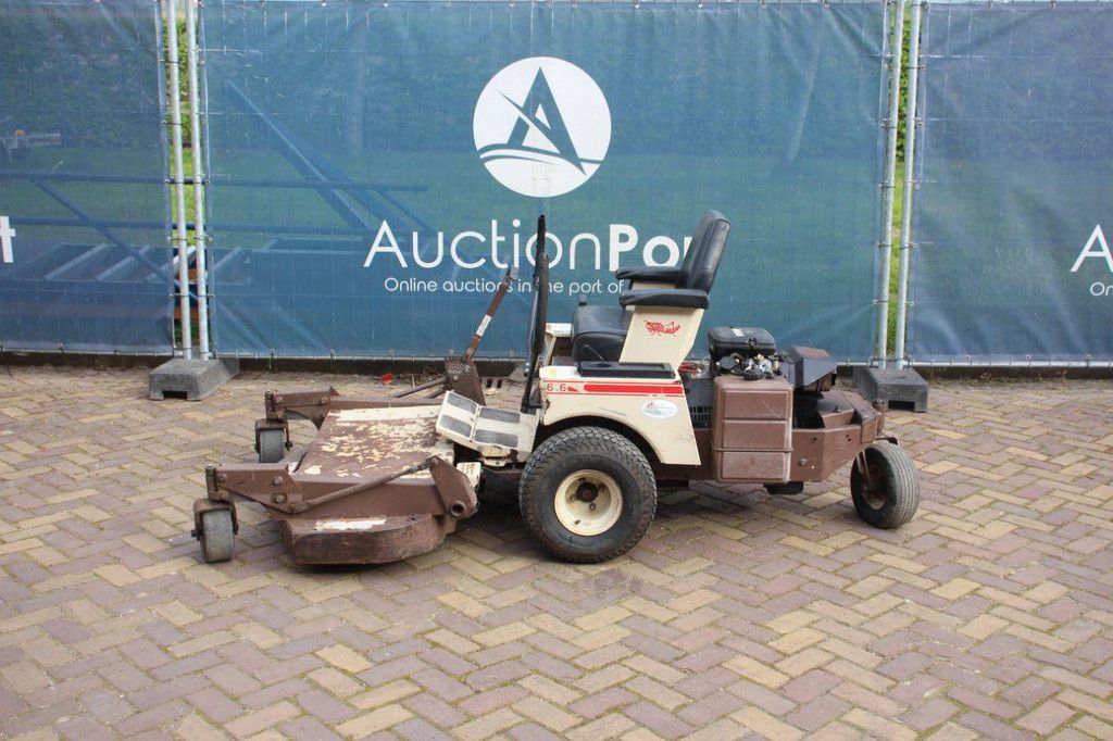 Grasshopper Zero-Turn-Aufsitzmäher, Benzin, 16 PS