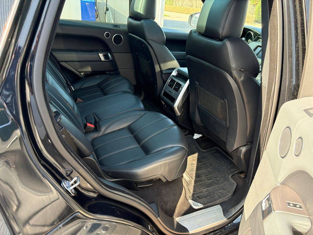 SUV Land Rover Range Rover Sport 3.0 TDV6 HSE Dynamic Diesel 211 PS 2014 (Margin)