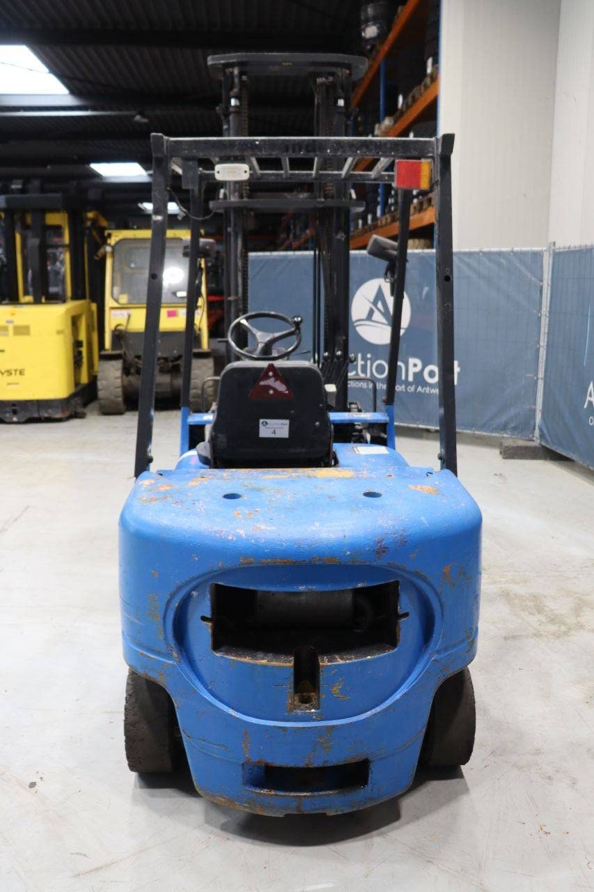 Heftruck Caterpillar DP25K Diesel 2500kg 4.5m 2000