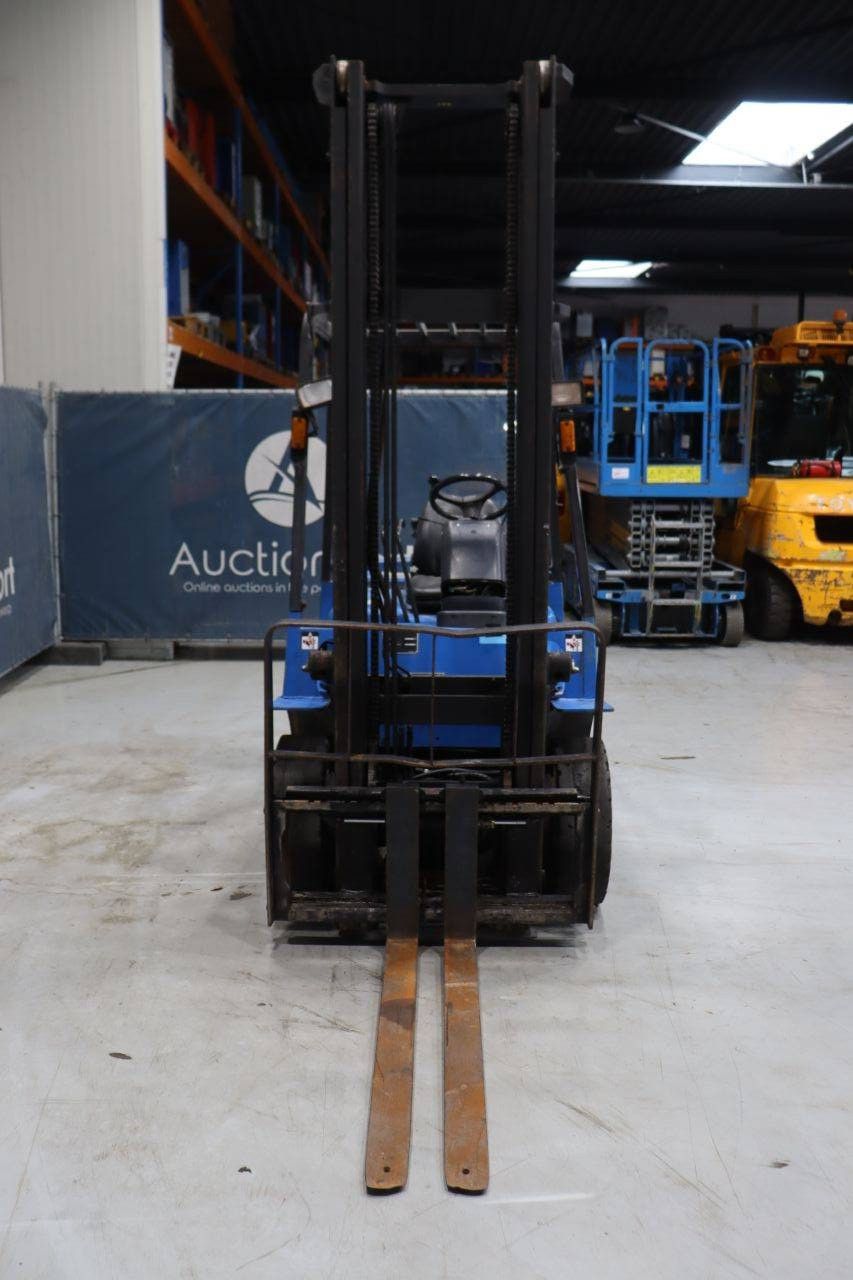 Heftruck Caterpillar DP25K Diesel 2500kg 4.5m 2000