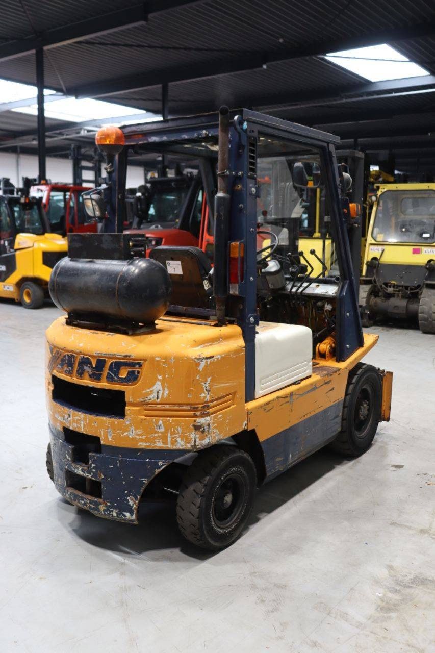 Gabelstapler Yang FG25 LPG 2500kg 4,5m 1996