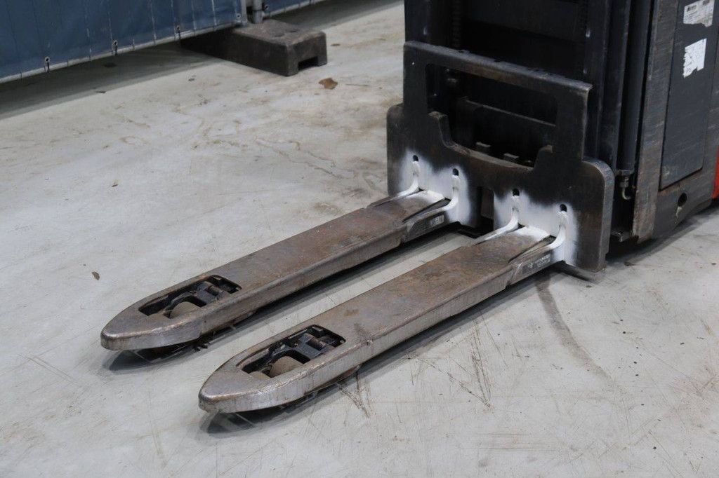 Linde D12SP Elektrostapler 2000 kg 2,51 m 2019