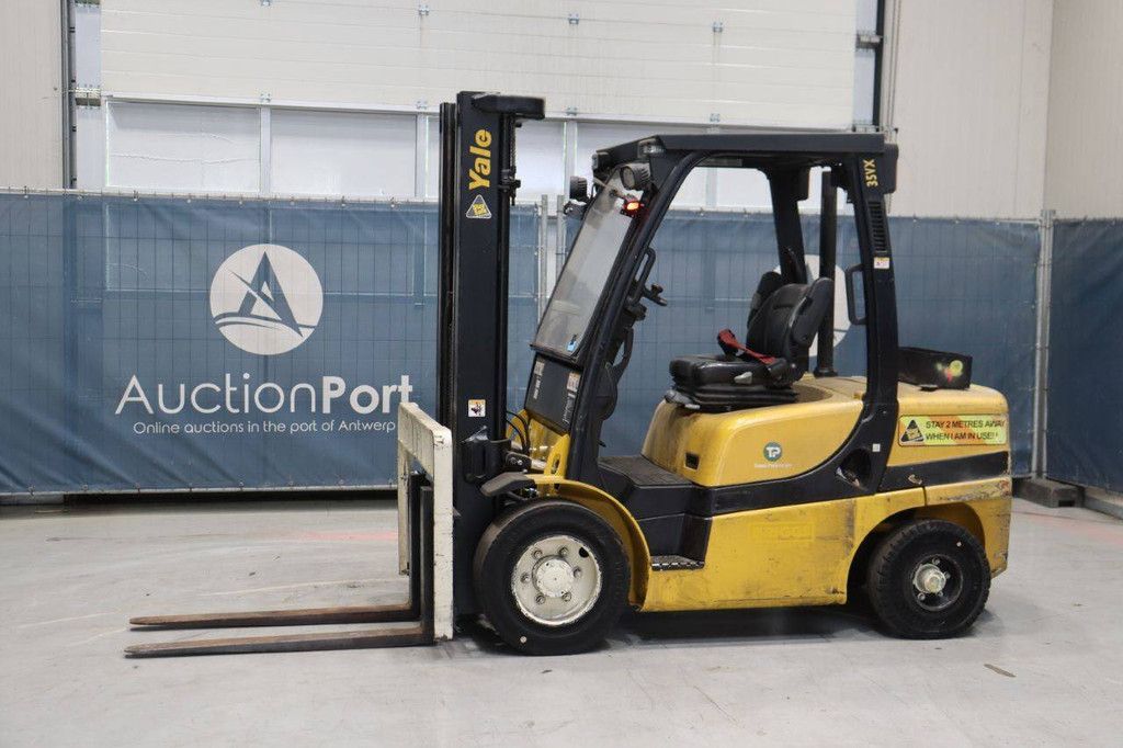 Heftruck Yale GDP35VX Diesel 3140kg 4.91m 2011