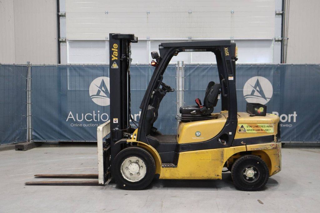 Heftruck Yale GDP35VX Diesel 3140kg 4.91m 2011
