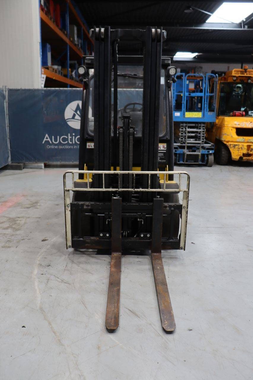Heftruck Yale GDP35VX Diesel 3140kg 4.91m 2011
