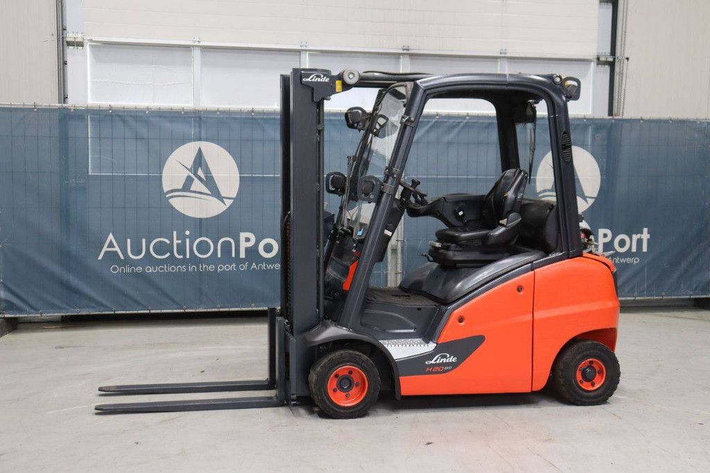 Linde H20T-01 LPG-Gabelstapler 2000 kg 7 m 2017