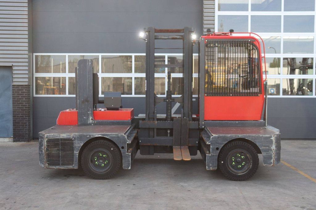 Valmar VSC40/12/40 Side Loader Diesel 4000kg 4.0m 2017