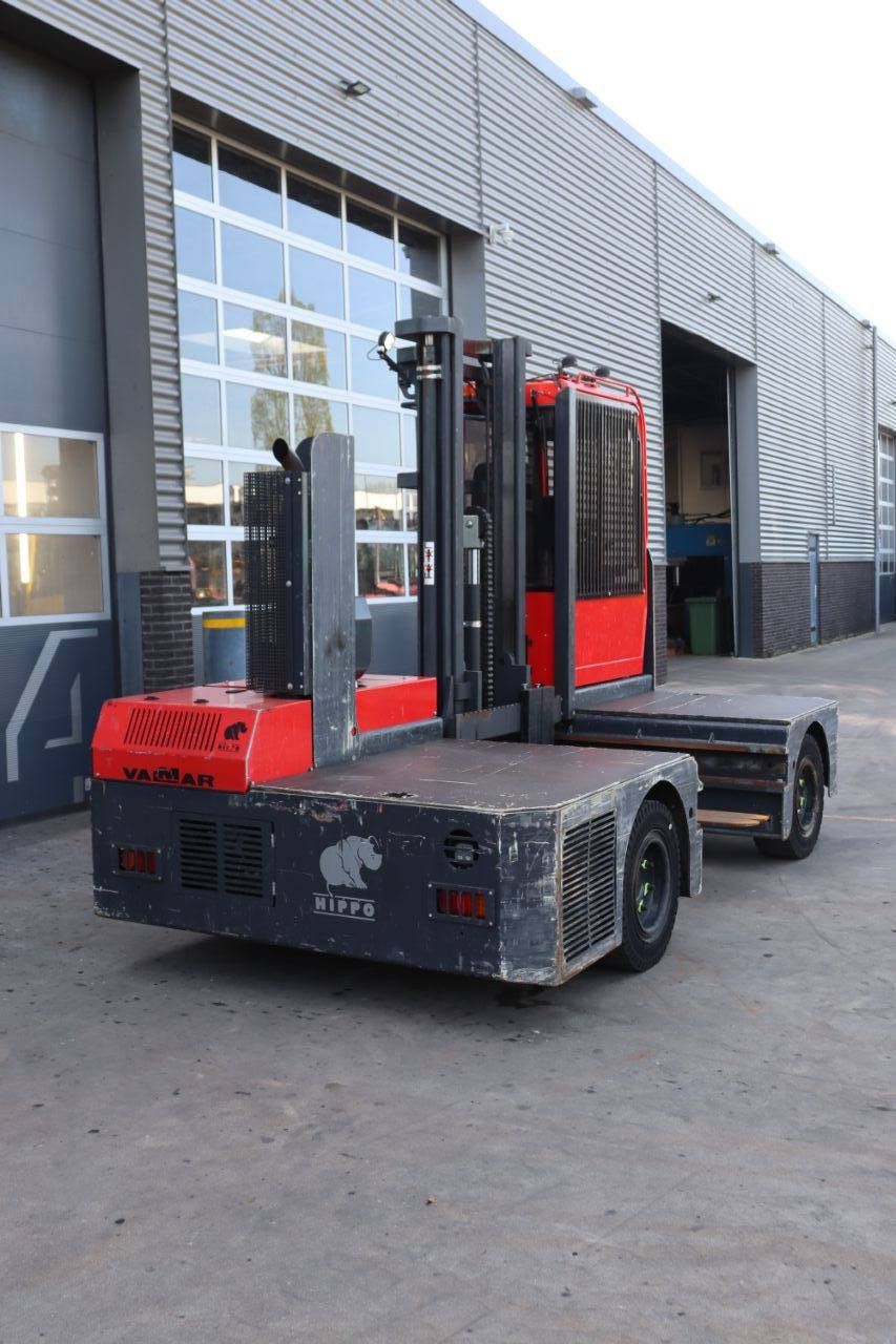 Valmar VSC40/12/40 Side Loader Diesel 4000kg 4.0m 2017