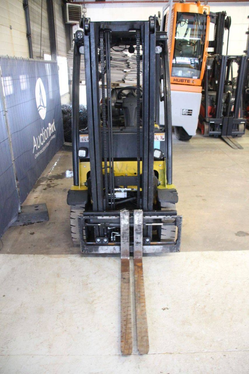 Heftruck Yale GLP18VXV2175 LPG 1750kg 3.33m 2020