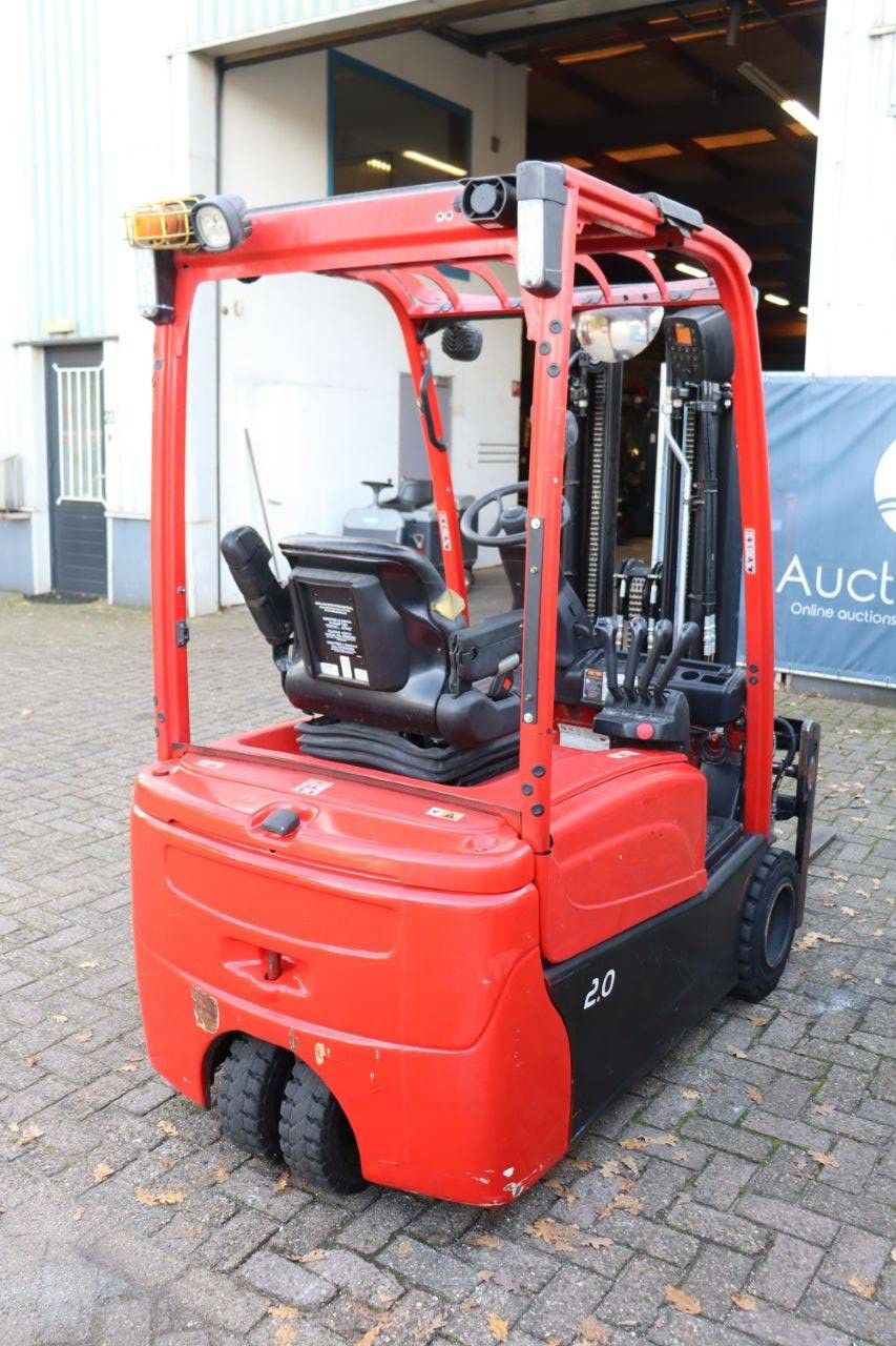 Hyster J2.0XNT MWB Electric Forklift 1520kg 4.6m 2013