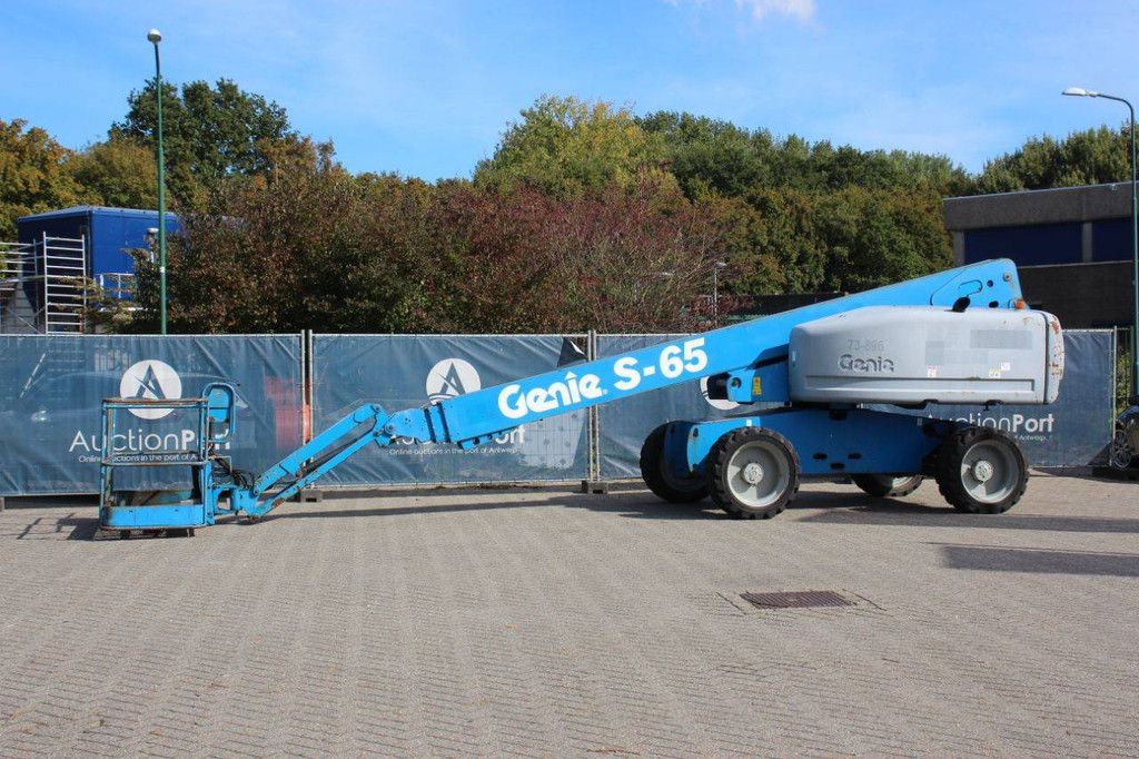 Telescopic boom lift Genie S-65 Diesel 22m 2006