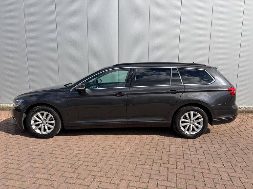 Personenauto Volkswagen Passat Benzine 150pk 2019 (Marge)