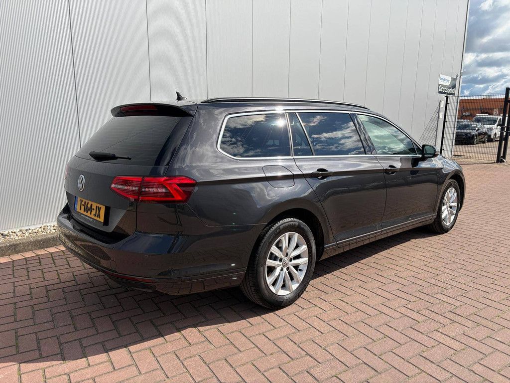 Personenauto Volkswagen Passat Benzine 150pk 2019 (Marge)