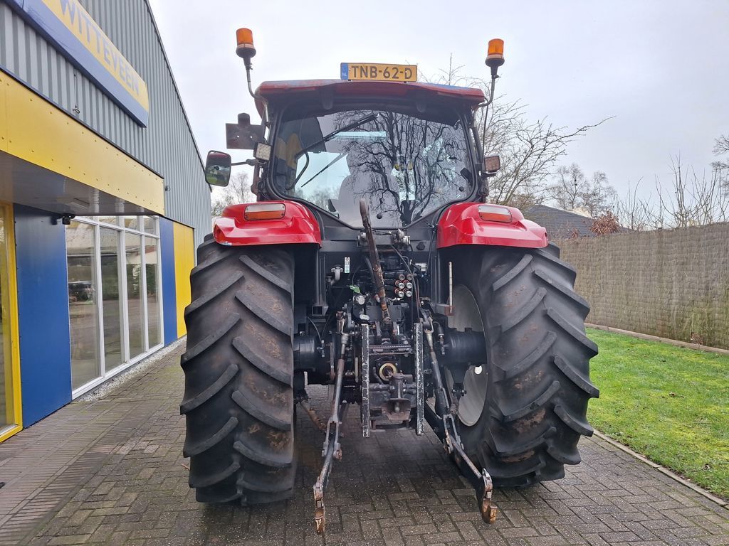 New Holland TS130A