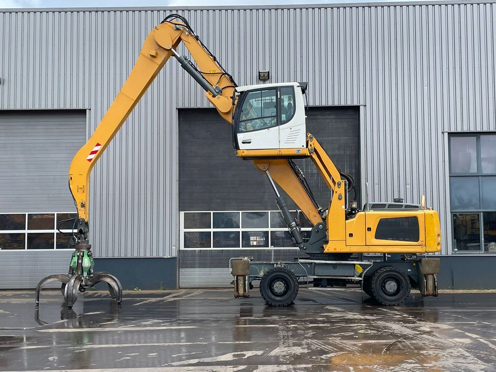 Liebherr LH30 M - Material Handler