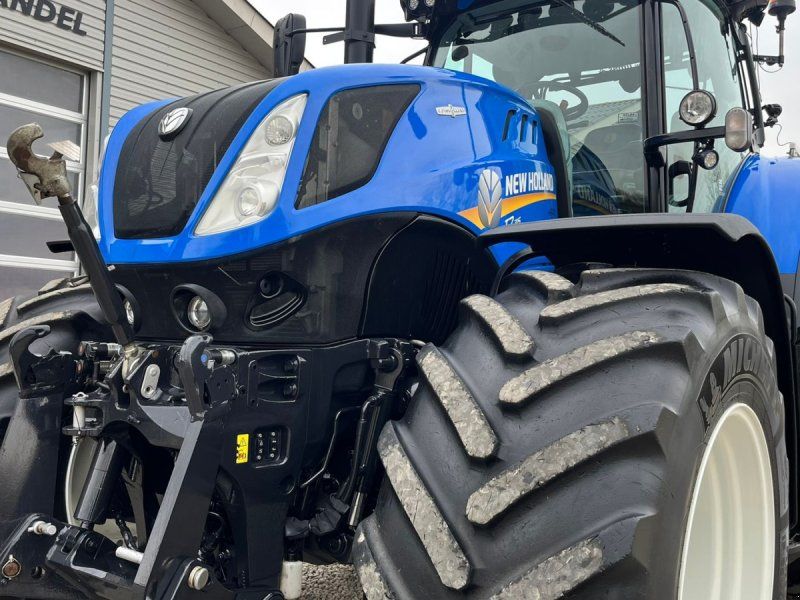 New Holland T7.315 Med frontlift
