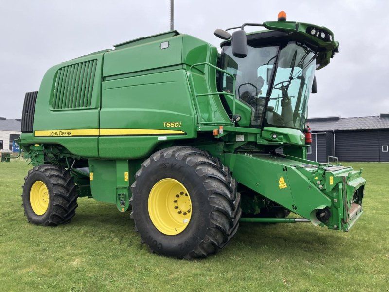 John Deere T660I