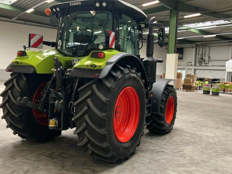 Claas Arion 530 St5