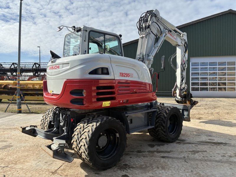 Takeuchi TB295W