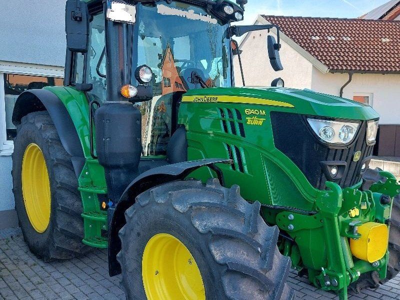 John Deere 6140M im Kundenauftrag