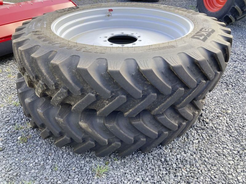 BKT GEBR. RÄDER 380/90 R46