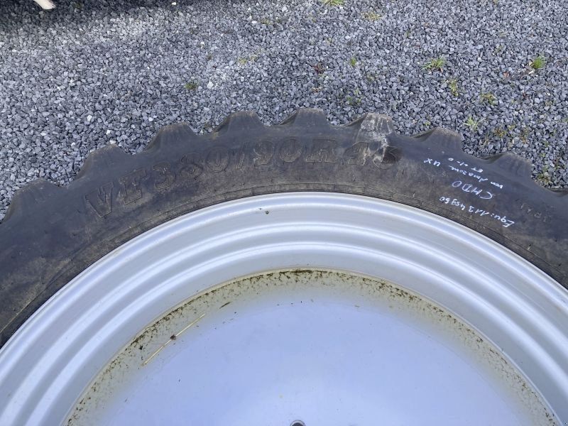 BKT GEBR. RÄDER 380/90 R46