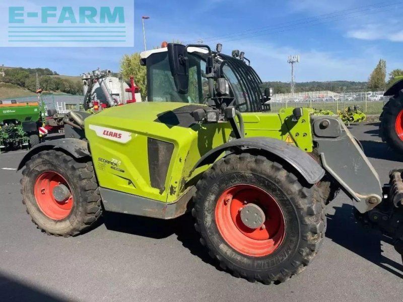 Claas scorpion 732