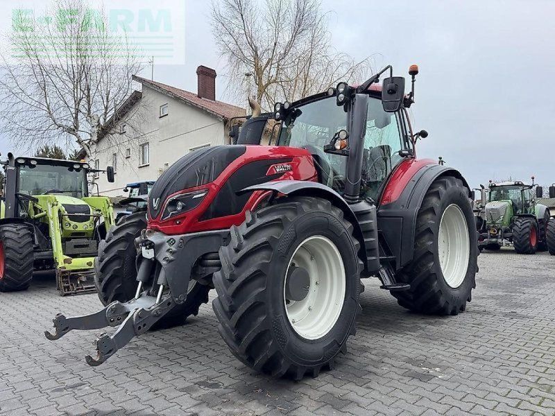 Valtra t234 versu